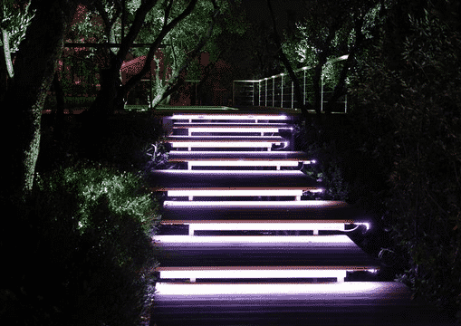 Люминесцентные лампы для лестницы