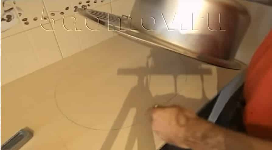 Как вырезать столешницу под мойку | Как в столешнице вырезать отверстие под мойку
